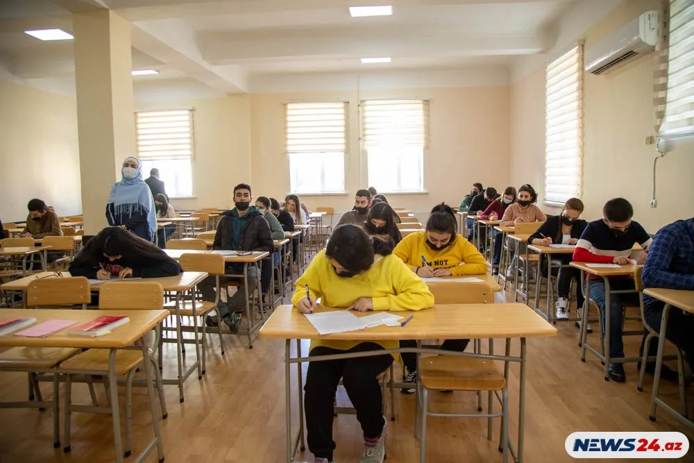 "Şifahi imtahanlar ƏZBƏRÇİLİKDİR" - Dillər Universitetində - İMTAHANIN 1 GÜNÜ - VİDEO