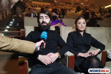 Yeni ailə həyatı quran Xose xanımı ilə konsertdə - FOTOLAR