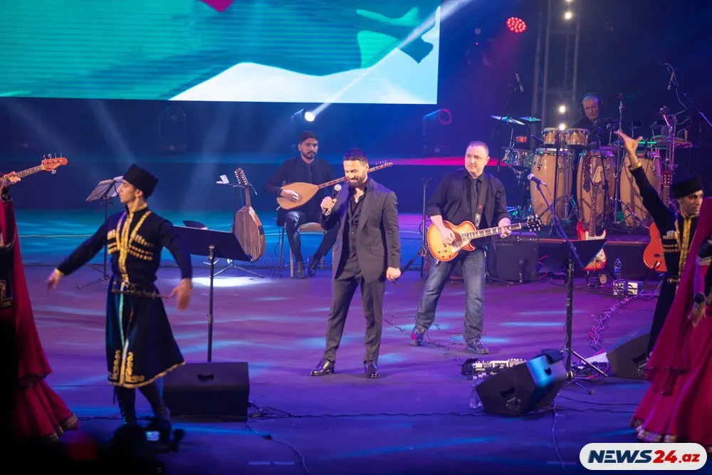"Əvvəl Qarabağsız sənətçi kimi çıxış edirdim" - Zamiqin konsertində baş verənlər - FOTO - VİDEO