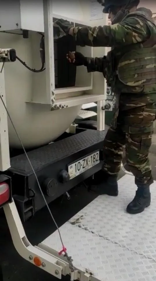 Bakıda dəmir yolu keçidində QUMBARA AŞKARLANDI - FOTO/VİDEO