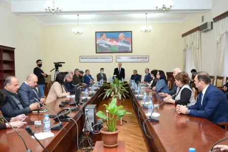 Mədəniyyət Nazirliyi yanında İctimai Şuranın növbəti toplantısı keçirildi - FOTO