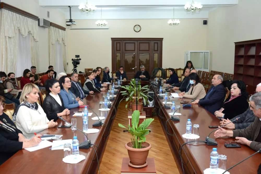 Mədəniyyət Nazirliyi yanında İctimai Şuranın növbəti toplantısı keçirildi - FOTO