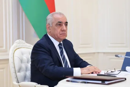 Əli Əsədov Qazaxıstanın yeni baş naziri ilə danışdı - YENİLƏNDİ