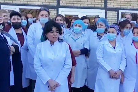 “Azərsu-Tikinti” xəstəxanasının həkimləri ETİRAZ ETDİLƏR - VİDEO
