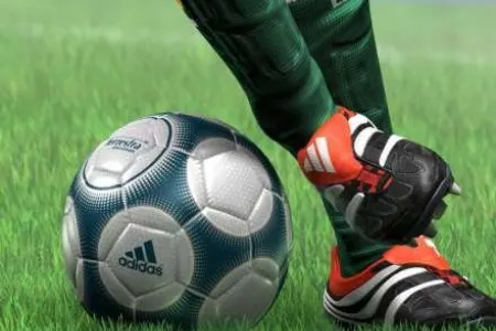 Rusiya çempionatında çıxışları ilə yadda qalan azərbaycanlı futbolçular: - Dmitri Kramarenko və Nazim Süleymanov