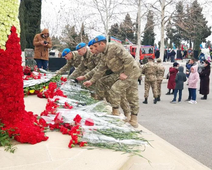 Azərbaycan Ordusunda 20 Yanvarla bağlı silsilə tədbirlər keçirildi - FOTO - VİDEO