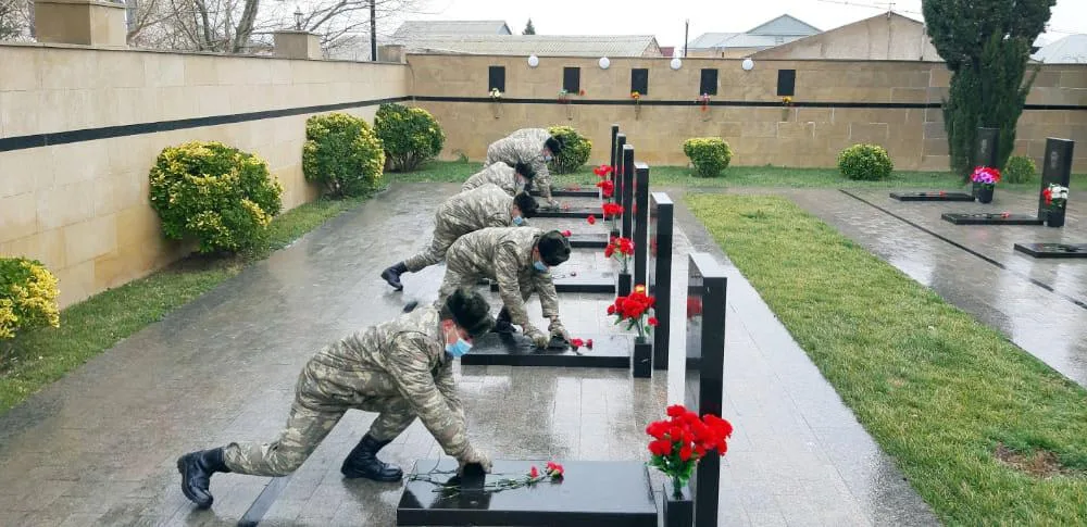 Azərbaycan Ordusunda 20 Yanvarla bağlı silsilə tədbirlər keçirildi - FOTO - VİDEO