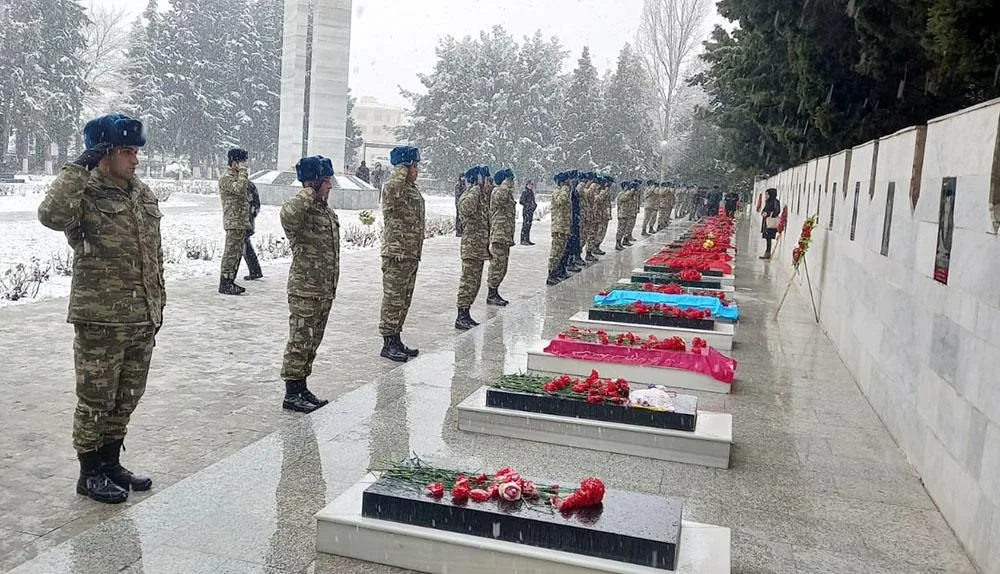 Azərbaycan Ordusunda 20 Yanvarla bağlı silsilə tədbirlər keçirildi - FOTO - VİDEO