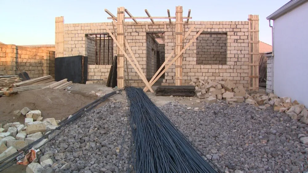 Bu şəxs 16 evdən oğurluq etdi - FOTO/VİDEO