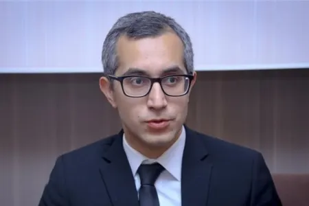 “O videolar üzə çıxsa, heç bir valideyn uşağını MƏKTƏBƏ QOYMAZ” - Kamran Əsədov - MÜSAHİBƏ __NEWL____NEWL__