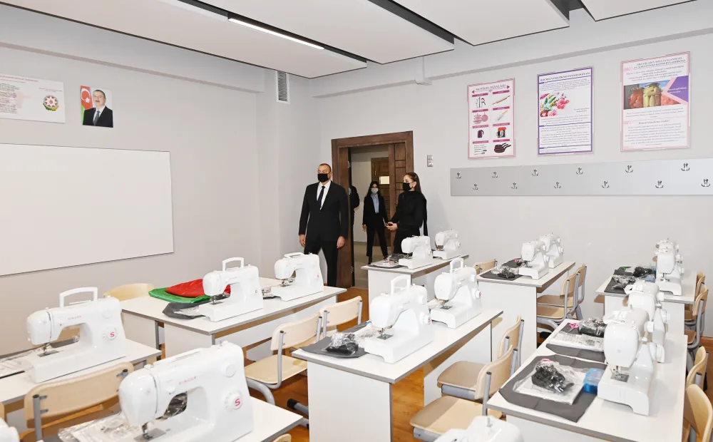 Prezidentlə xanımı açılışa qatıldı - YENİLƏNDİ - FOTOLAR