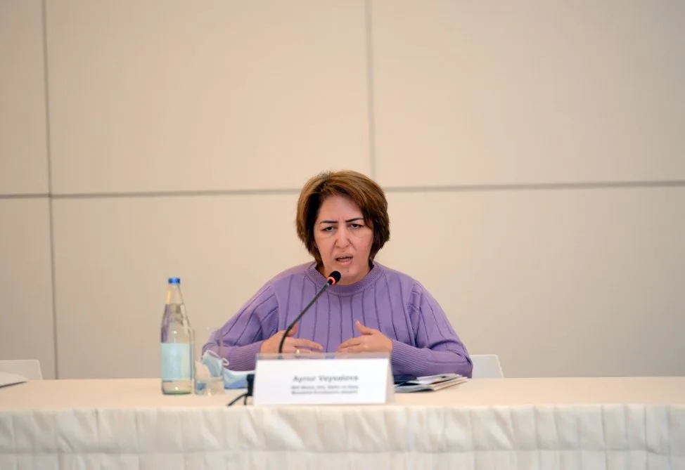 "Regional İnkişaf” İctimai Birliyi dəyirmi masa keçirdi - Fotolar