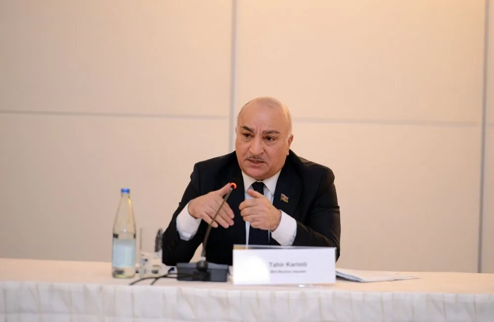 "Regional İnkişaf” İctimai Birliyi dəyirmi masa keçirdi - Fotolar