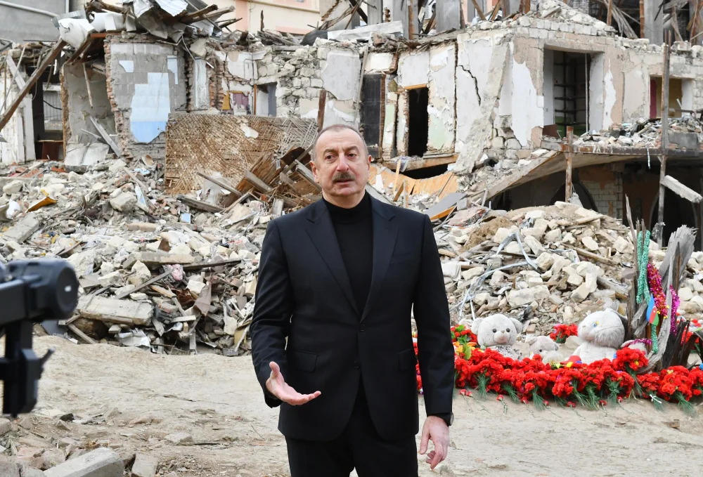 Prezident İlham Əliyev AZƏRTAC-a müsahibə verdi - FOTO