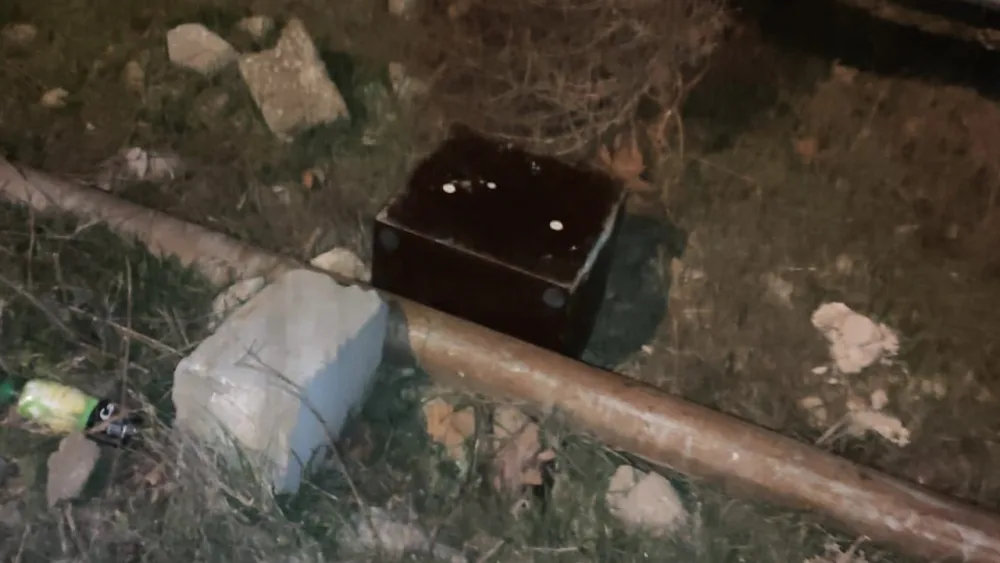 İçərisində 63 min manat olan seyfi oğurladılar - VİDEO/FOTO