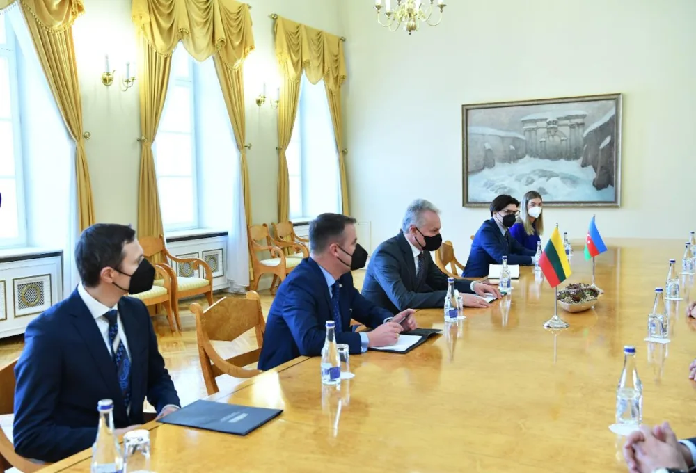 Sahibə Qafarova Litva prezidenti ilə görüşdü - FOTO