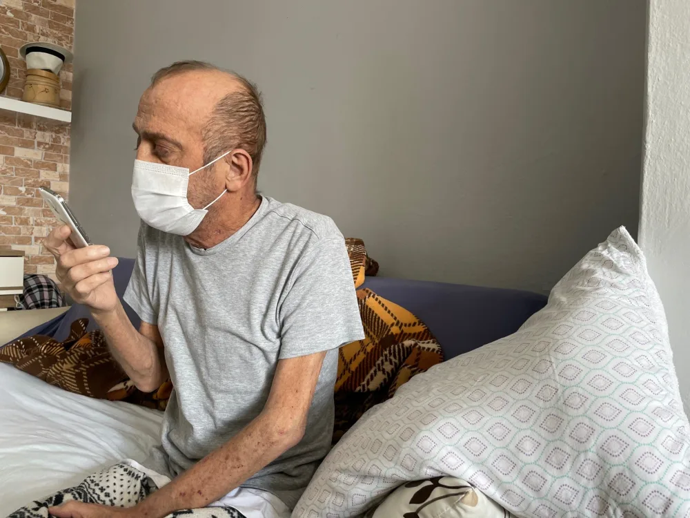 78 dəfə koronavirus testi verdi - 14 aydır karantindədir - FOTO