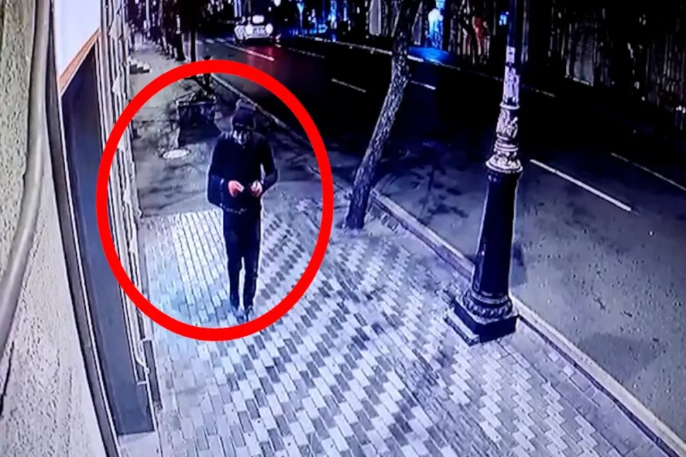 Bakıda parklardan fontan başlıqları oğurladı - Video/Foto