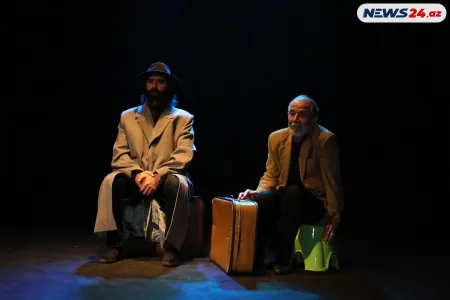 Sözlü adamların sözsüz söhbəti - VİDEO