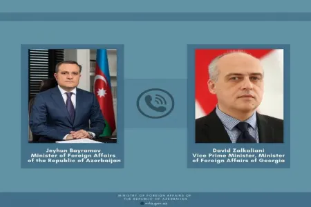 Azərbaycan zəlzələ ilə bağlı Gürcüstana yardım təklif etdi
