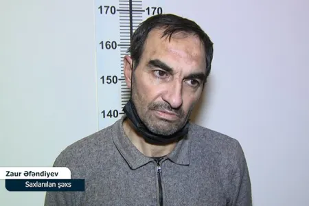 Narkotik satan silahlı şəxs tutuldu - Video