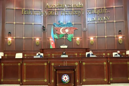 Milli Məclisin yaz sessiyasında növbəti plenar iclası keçirildi - FOTO