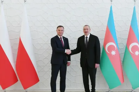 Polşa Prezidenti İlham Əliyevə zəng etdi