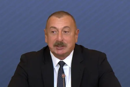 "Kadrların seçilməsində tanışlıq, qohumluq əlaqələri tamamilə aradan qaldırılmalıdır"