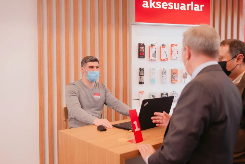 Lənkəran şəhərində yeni Bakcell mağazası açıldı - Video