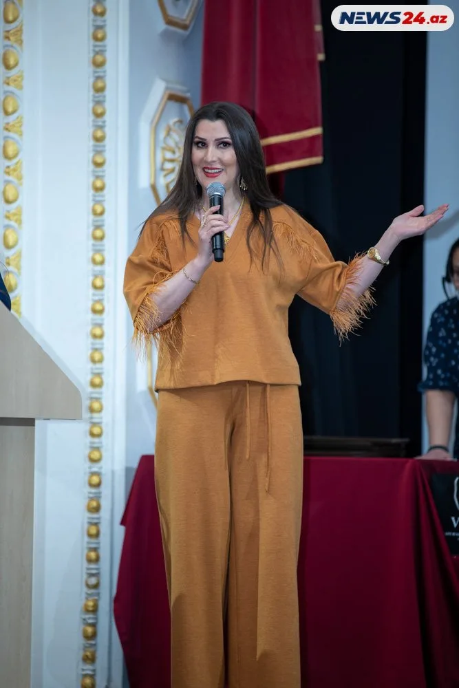 Fərrux Qayıbovun 130 illiyi ilə bağlı məhdud sayda saat istehsal olundu - FOTO/VİDEO