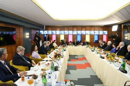 Ermənistanda cəmi bir və ya iki rus məktəbi var, onlar da hərbçilər üçündür - ilham Əliyev