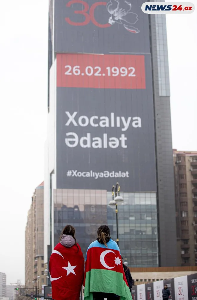 “Donmuş anamı belimdə daşıdım” – - XOCALI DƏHŞƏTİ - FOTO/VİDEO