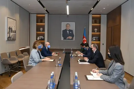 Ceyhun Bayramov BMT rəsmisi ilə GÖRÜŞDÜ