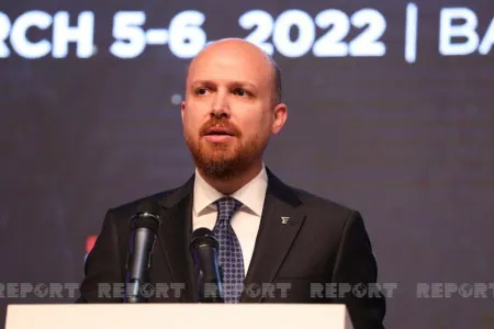"Dünyanın müharibədən danışdığı dönəmdə Bakıda rəngarəng tədbir keçiririk"
