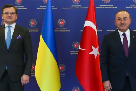 Türkiyə və Ukrayna XİN başçıları arasında görüş oldu