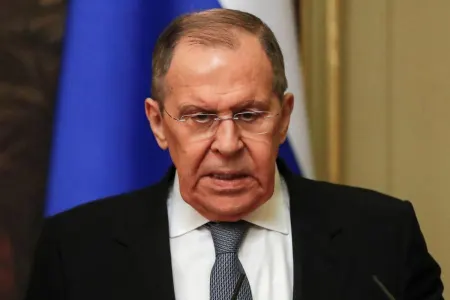 Sergey Lavrov: "Ukraynaya - HÜCUM ETMƏMİŞİK"