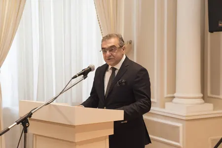 Bayram Hacızadə “Əzim Əzimzadə” medalı ilə təltif olundu