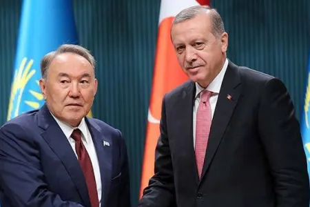 Ərdoğan Nazarbayevlə görüşdü