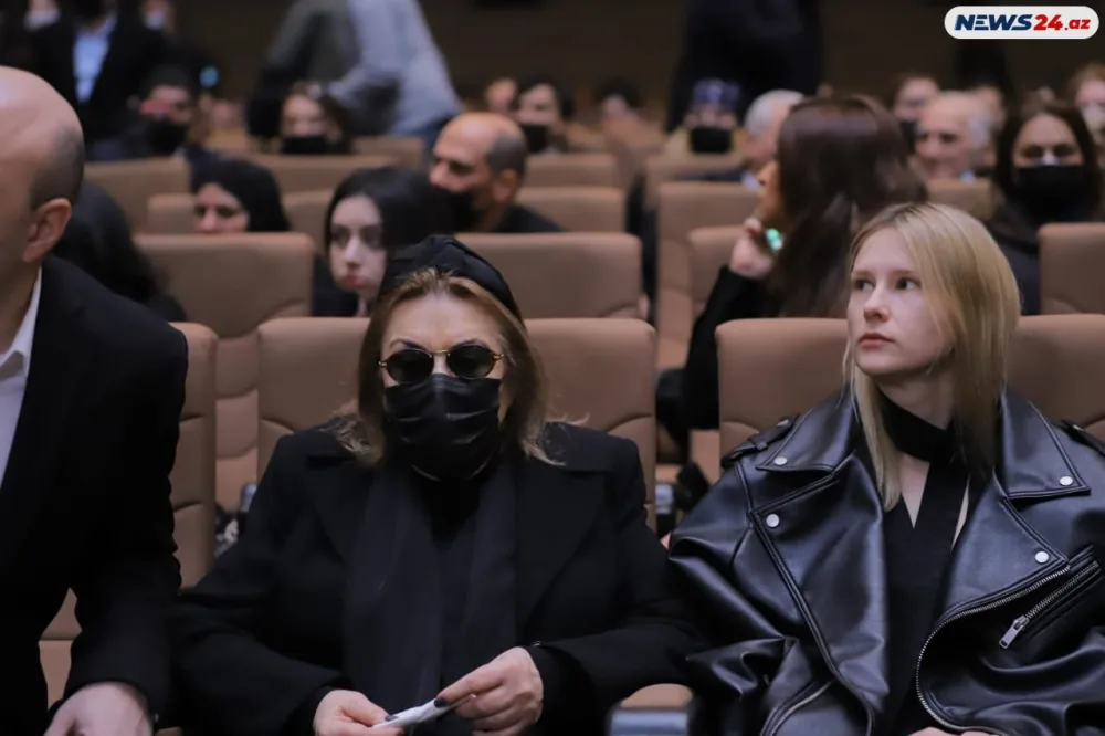 Xalq yazıçısı Rüstəm İbrahimbəyovla vida mərasimi başa çatdı- - FOTO -YENİLƏNDİ-6- VİDEO