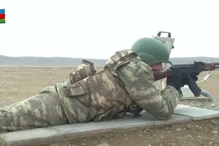 Azərbaycan Ordusunda gizir olmaq istəyənlər üçün təlim keçirildi