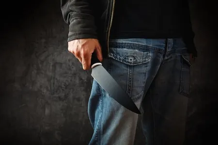 Bakıda yerüstü piyada keçidində qanlı dava – - Bıçaqlayıb qaçdılar