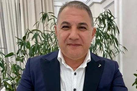 Ədalət Şükürovun instaqramı oğurlandı