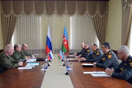 Kərim Vəliyev rusiyalı generalla erməni silahlılarının Azərbaycandan çıxarılmasını müzakirə etdi