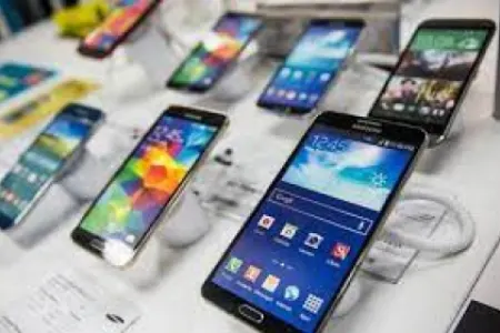 Bakıda telefon mağazasından 11 min manatlıq oğurluq oldu