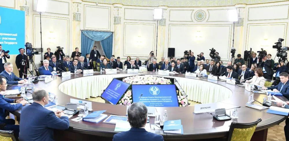 Azərbaycan Prezidenti MDB PA-nın üzvlərinə müraciət etdi