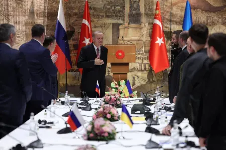 İstanbul danışıqlarında Moskva və Kiyev hansı qərarları verəcək? - Politoloq AÇIQLADI