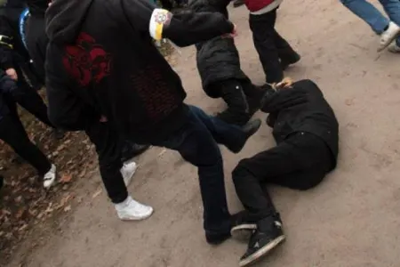 “Tarqovı”da QANLI DAVA – - Gecə 2-də qanını tökdülər