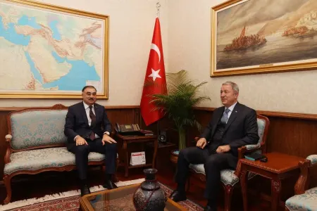 Hulusi Akar Azərbaycan səfirini qəbul etdi