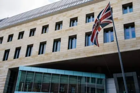 Britaniya səfirliyinin işçisi Rusiyaya casusluq edib