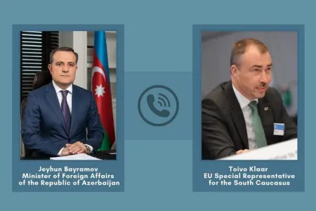 Ceyhun Bayramov Toivo Klaarla telefonla danışdı